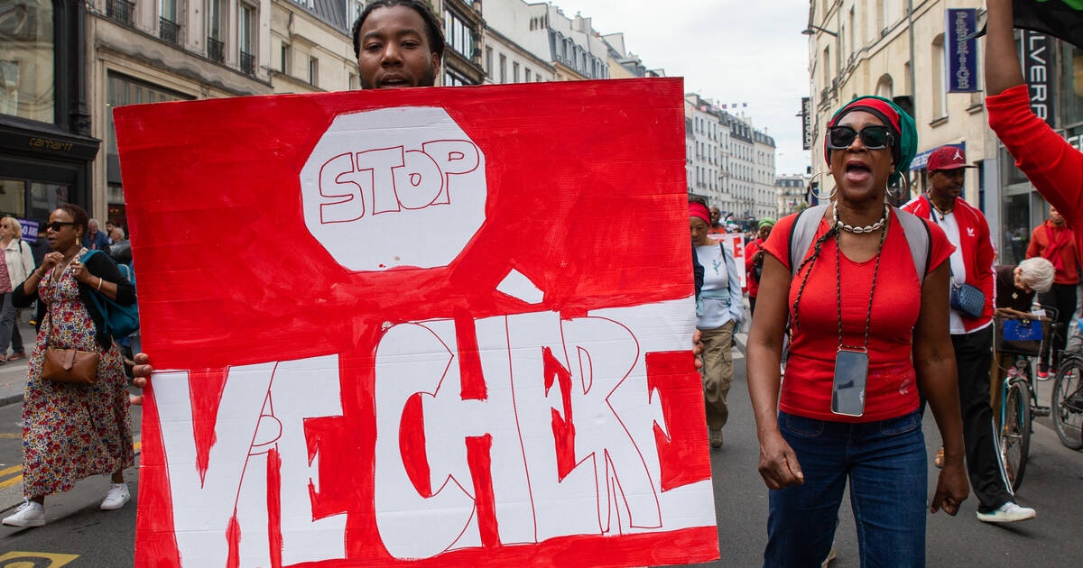 «Békés insatiables», «Rèspektém nous» : Antillais et Kanaks défilent à Paris contre la vie chère en Outre-mer