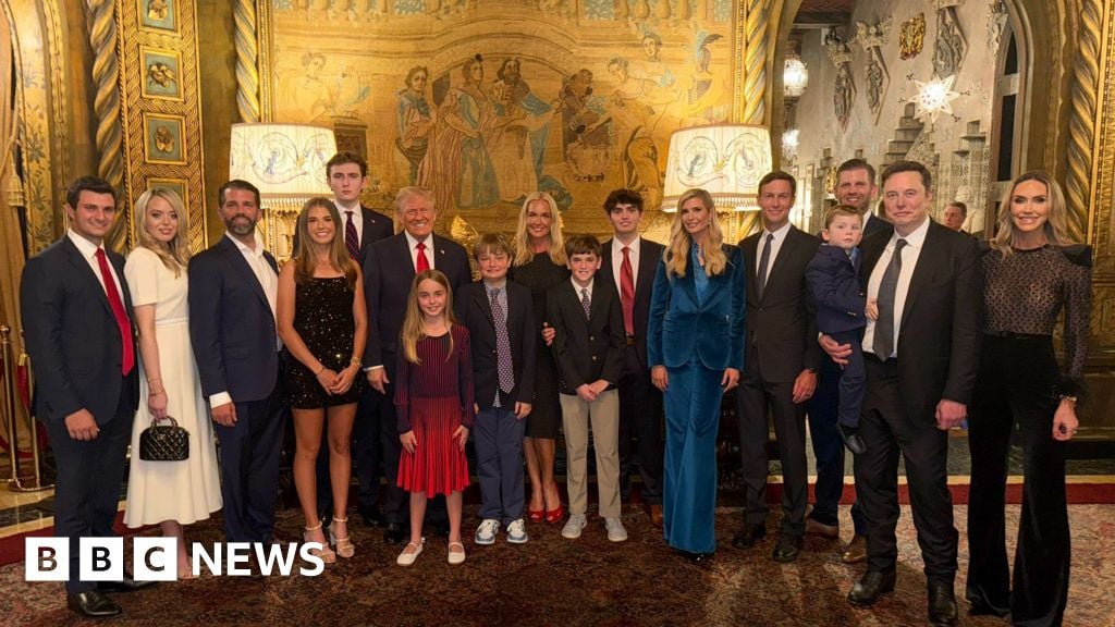 Power in the Palms: Inside the pilgrimage to Mar-a-Lago