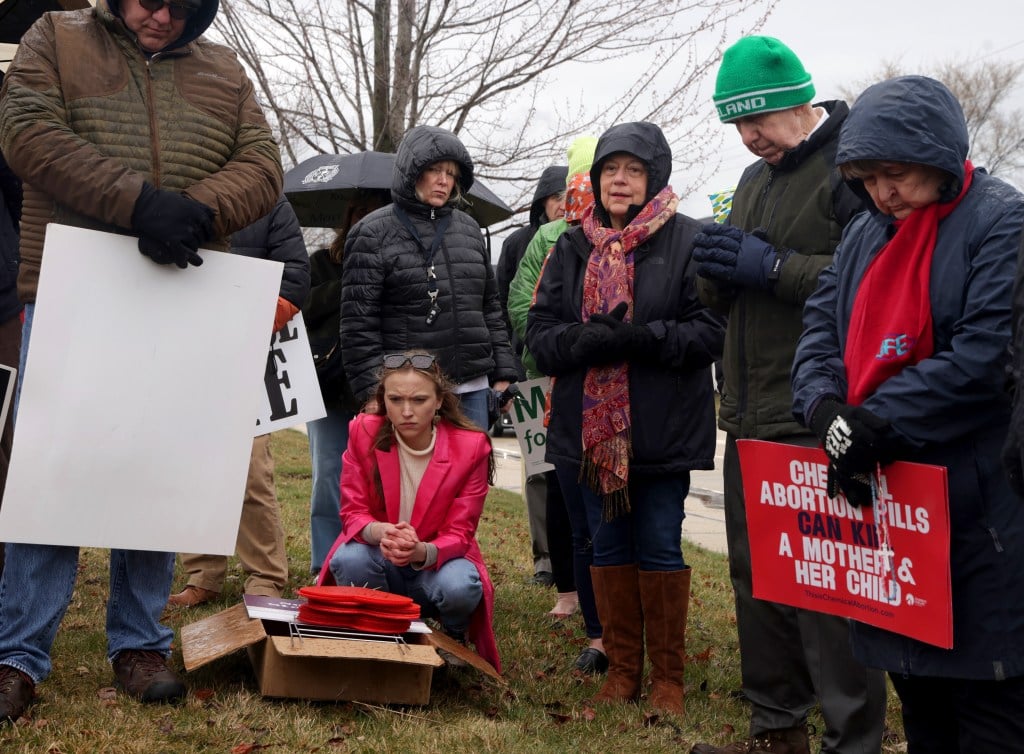 Anti-abortion groups, employers sue Pritzker over abortion law