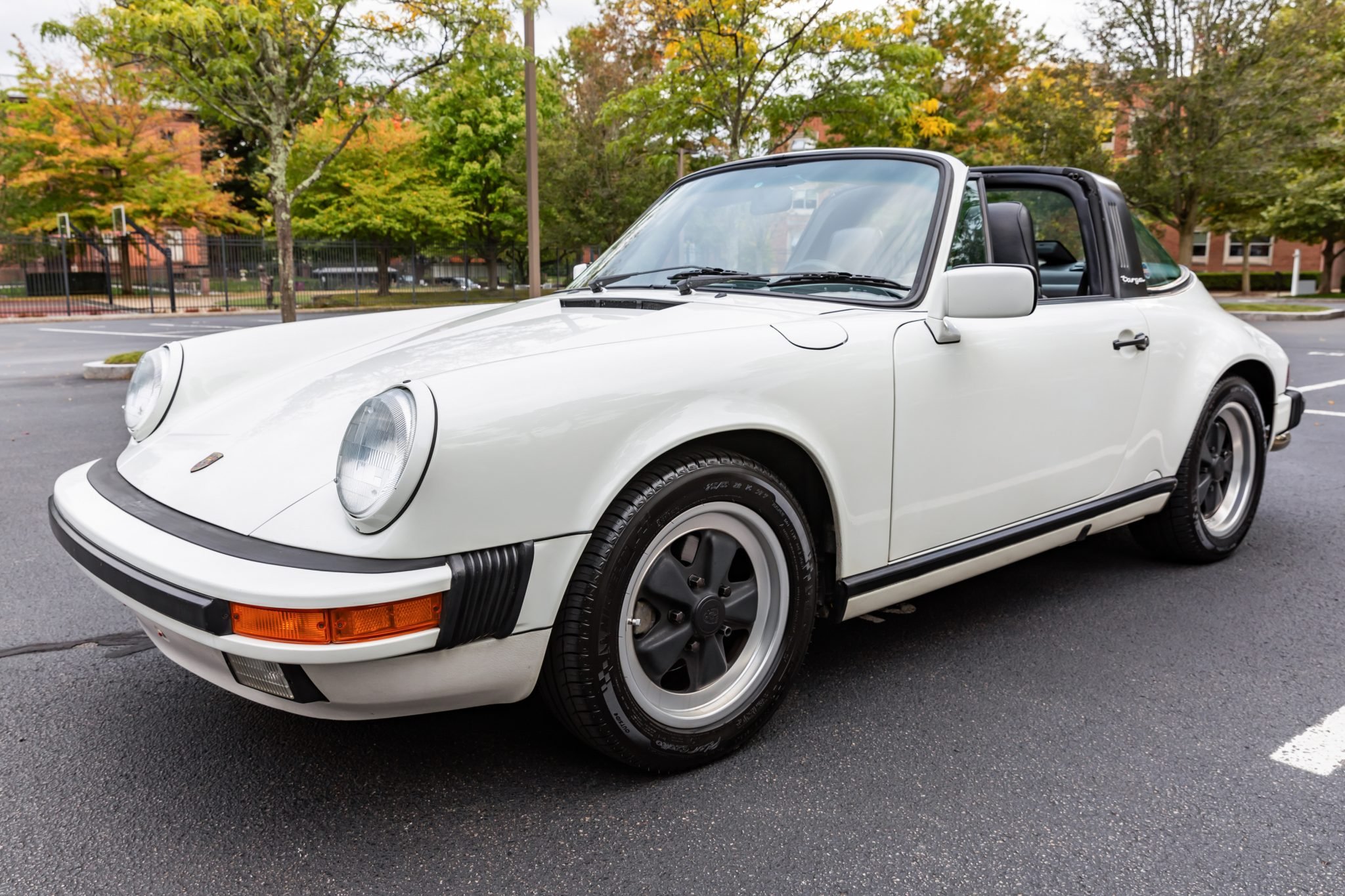 1987 Porsche 911 Carrera Targa G50