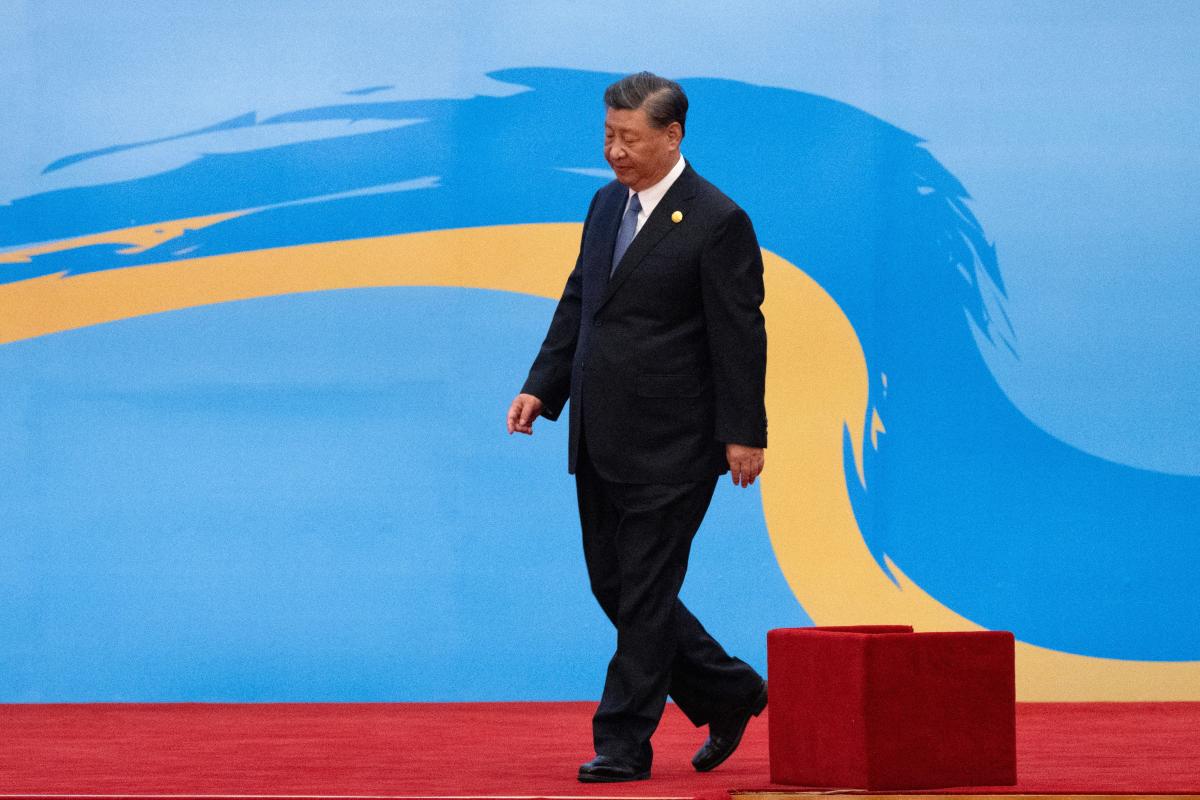 Opinion: Reality check: Struggling Americans are not thinking about Ukraine and China