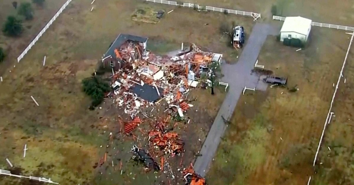 Severe Storms in Oklahoma Injure at Least 11 People and Leave Thousands Without Power