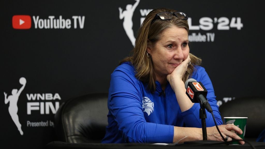 Reeve blasts officiating; title 'stolen' from Lynx