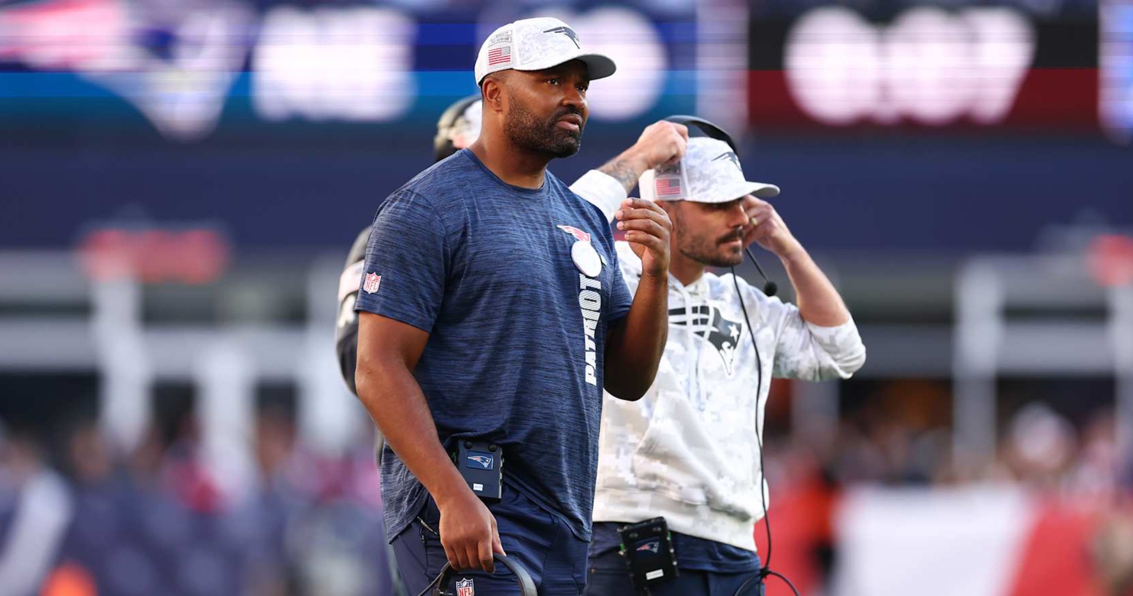 Patriots Rumors: Jerod Mayo, Coaching Staff Seen as 'Safe' Amid 3-8 Record