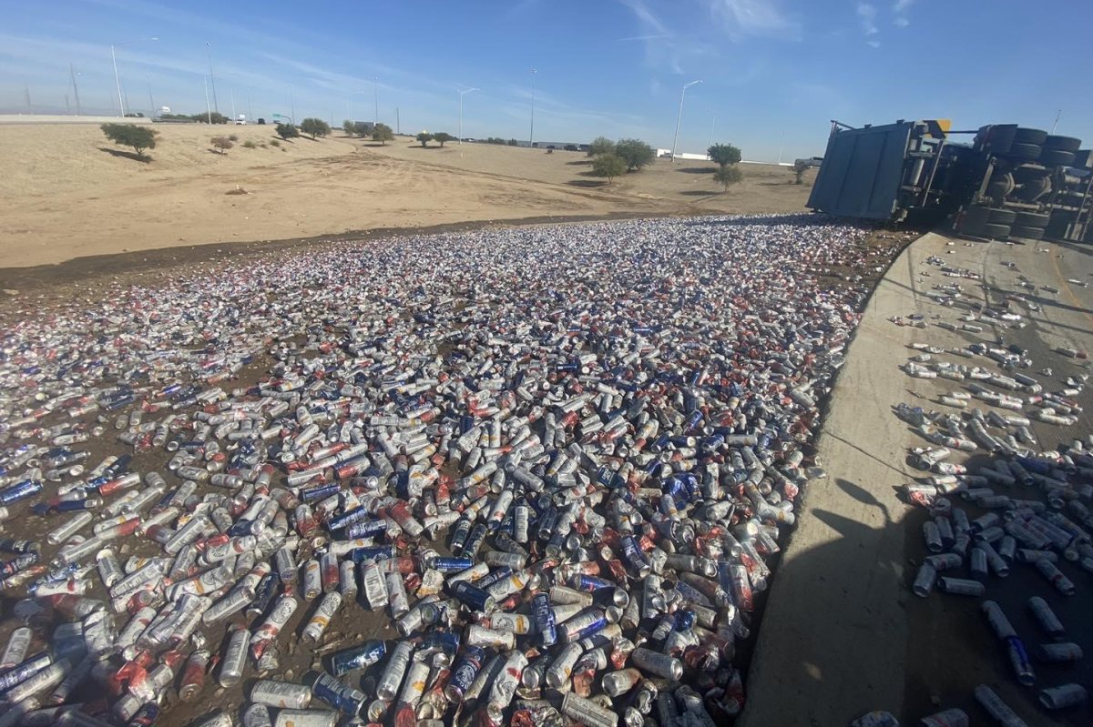 Overturned truck covers Arizona road with thousands of White Claw cans