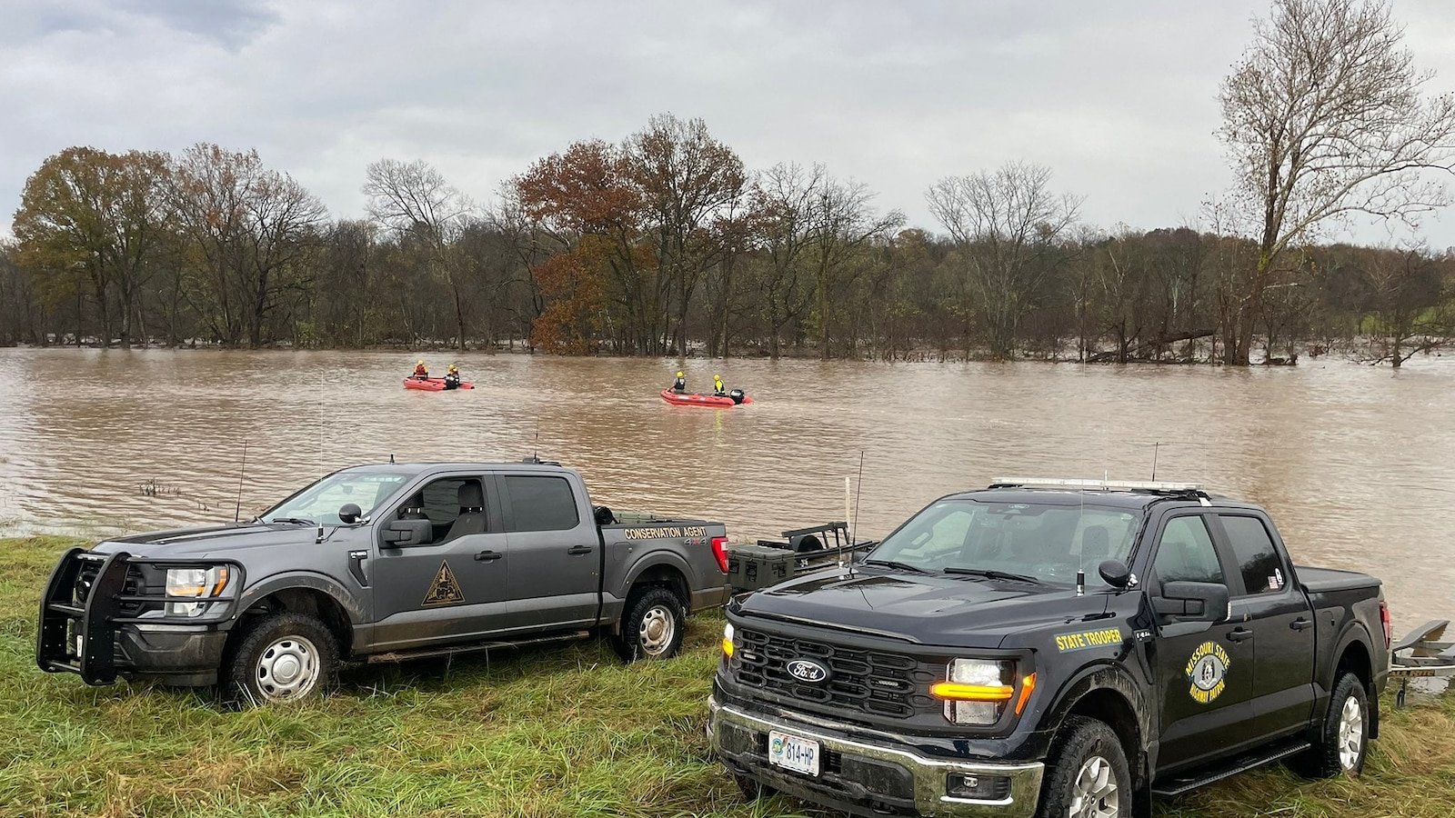 2 poll workers die after vehicle swept off highway in floodwaters: Officials