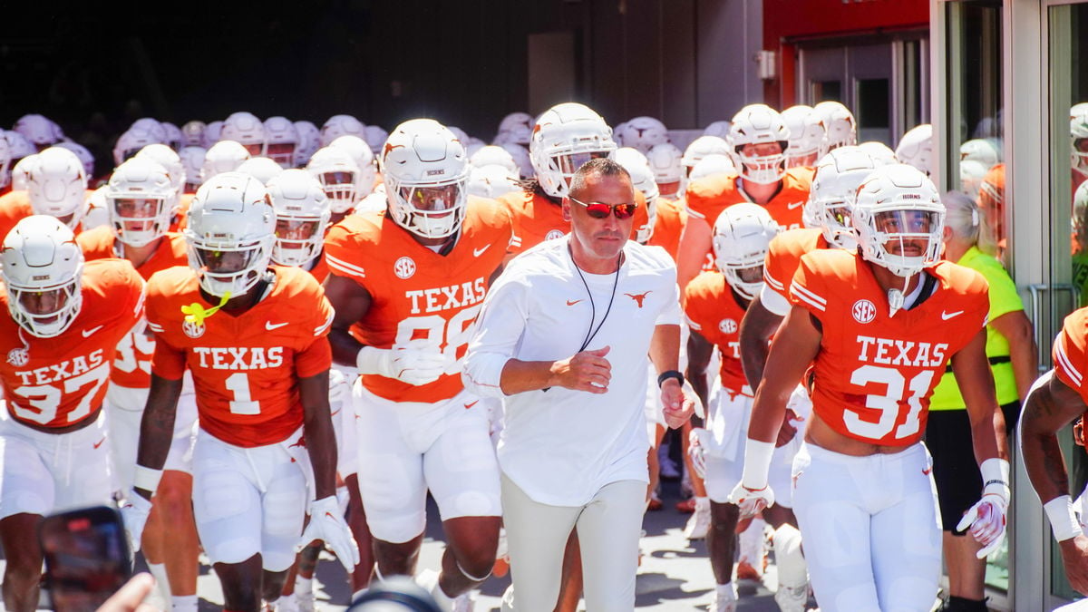 Steve Sarkisian’s Texas Goes Into Revenge Mode Against Florida Gators After Billy Napier Lures Jaime Ffrench