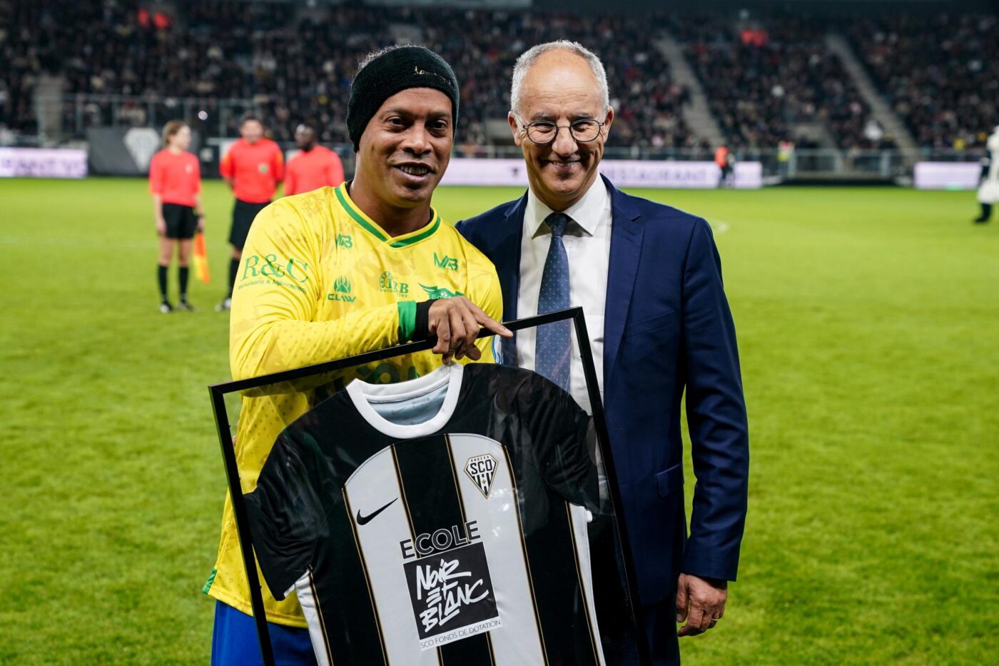 En trois jours, Ronaldinho a brûlé 33 ans d’émissions carbone d’un Brésilien moyen