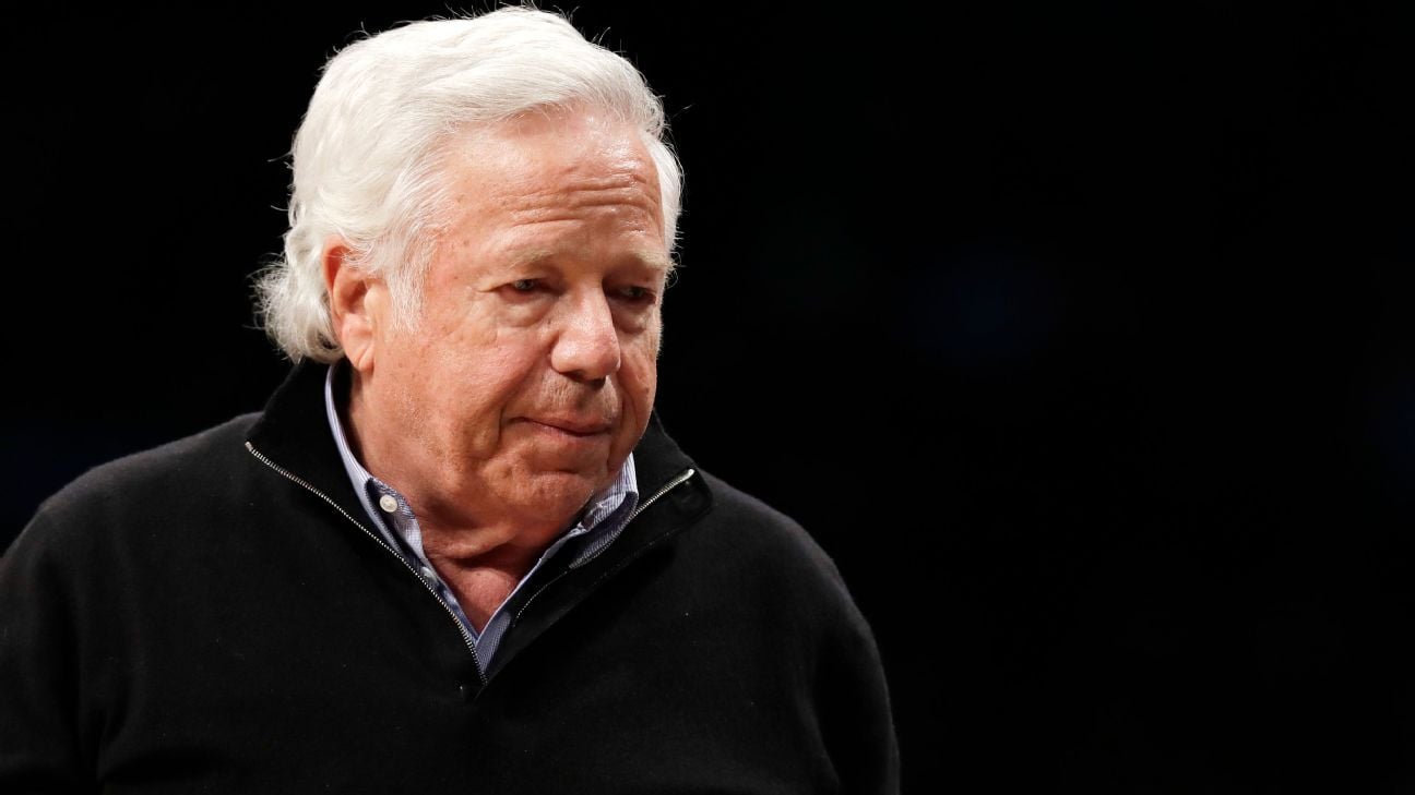 HOF committee passes over Patriots' Robert Kraft again