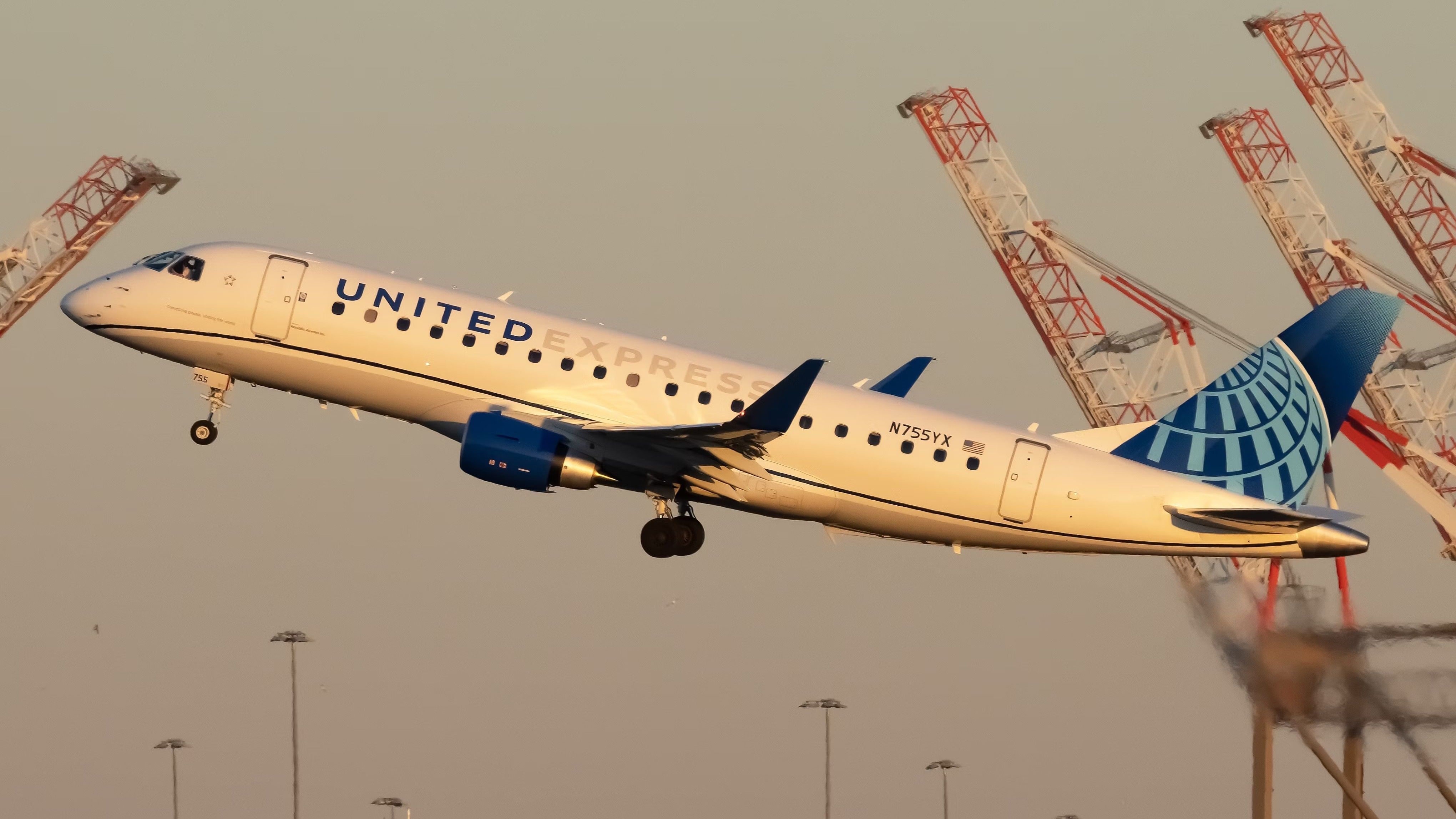 Regional Shake-Up: United Airlines Cuts 3 Routes From Newark & Shifts Some Capacity To Washington Dulles