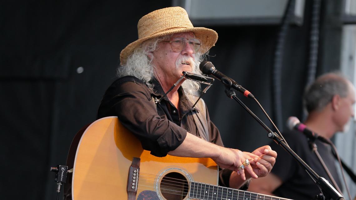 Arlo Guthrie mourns death of song inspiration Alice Brock