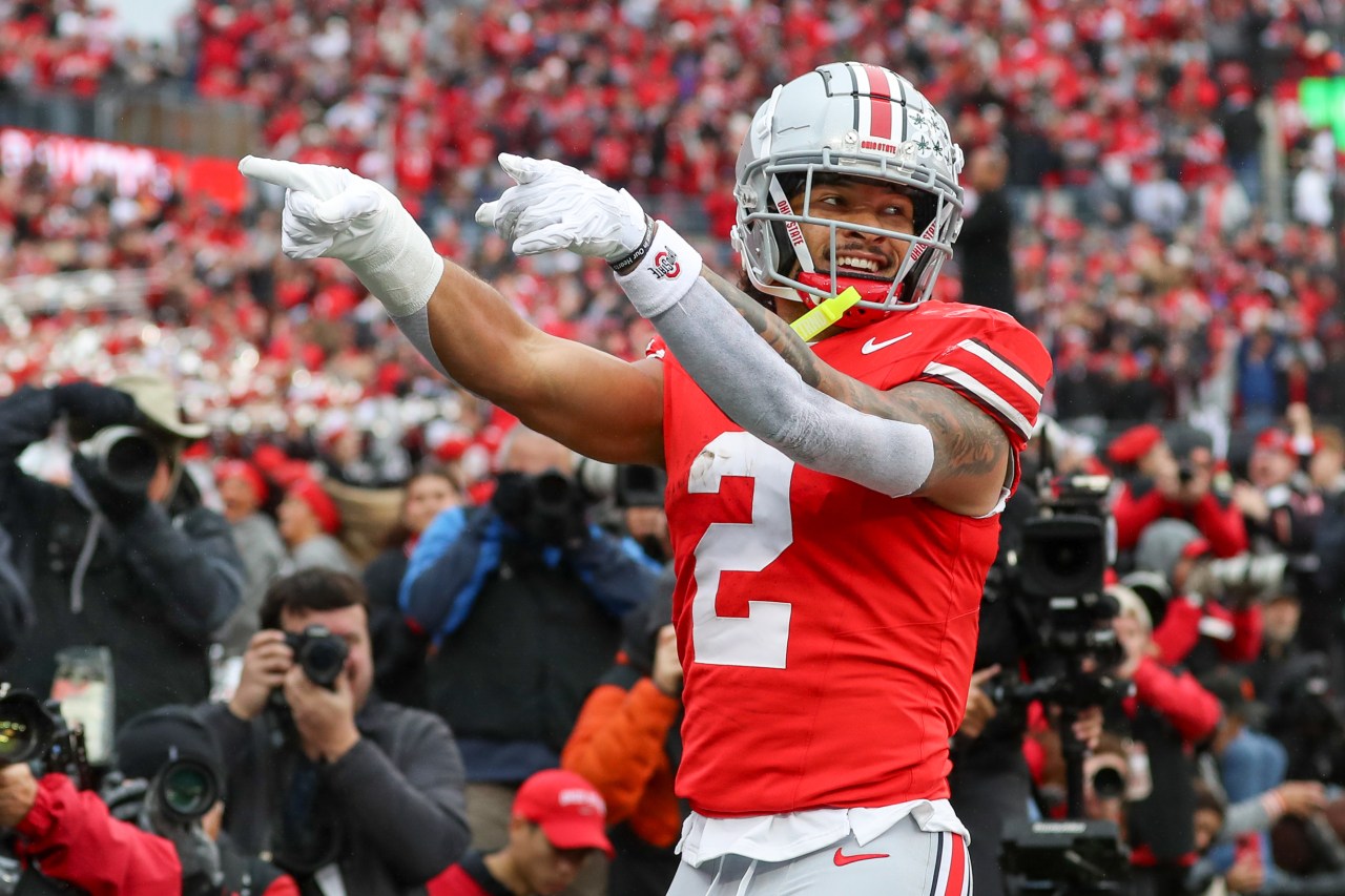 Buckeyes remain No. 2 in AP rankings heading to Michigan game