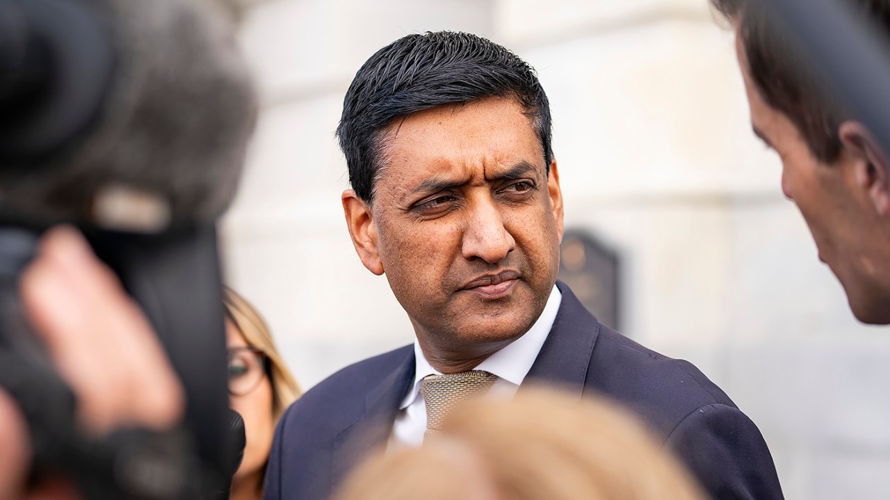 Khanna expresses concern over Bondi's remarks on Trump prosecutors