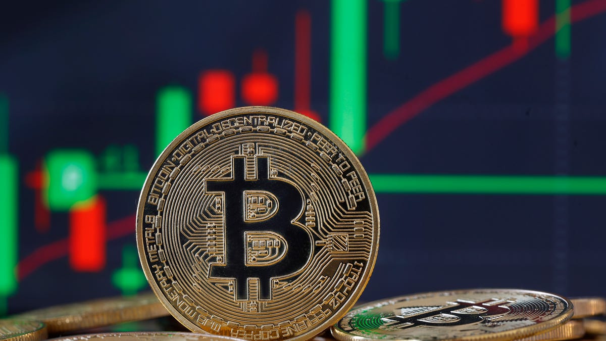 Bitcoin falls back below $93,000 crypto market's Trump rally retreats