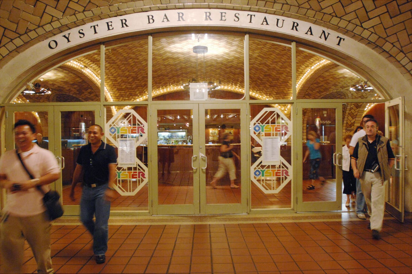 Long Live The Grand Central Oyster Bar, Still The Paragon Of American Seafood Restaurants