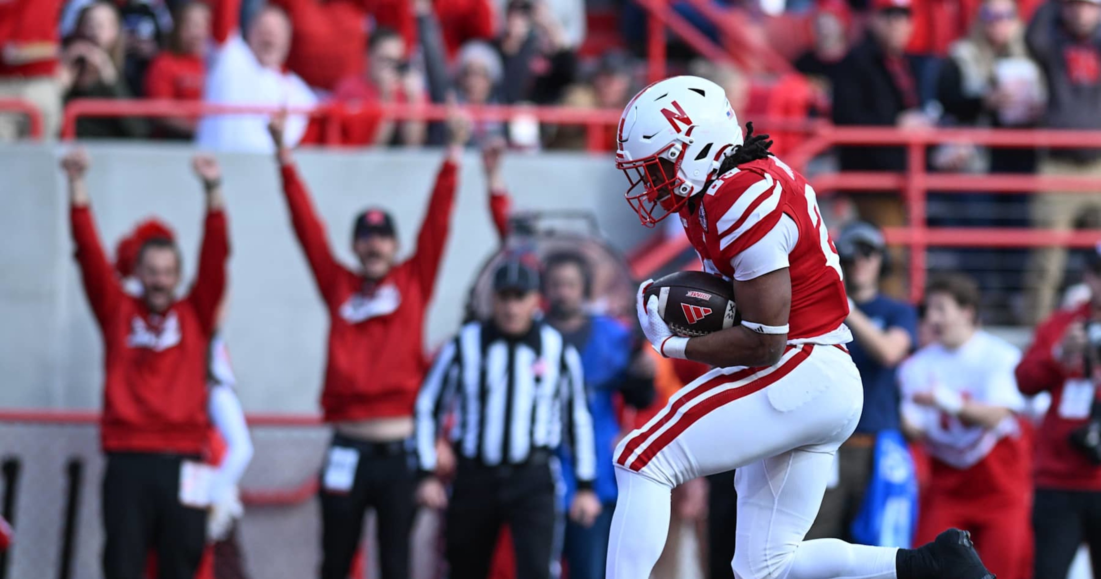 Dylan Raiola, Nebraska Beat Wisconsin to Earn School's 1st Bowl Bid Since 2016