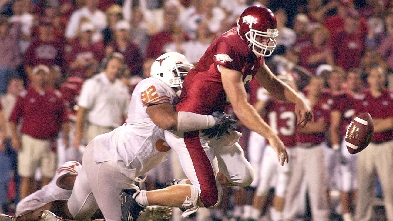 'They absolutely hate our guts': The weird, wonderful games that define Texas-Arkansas