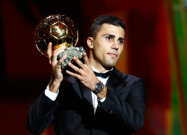 Rodri vinder Ballon d'Or: Real Madrid boykottede ceremoni i solidaritet med forbigået stjerne