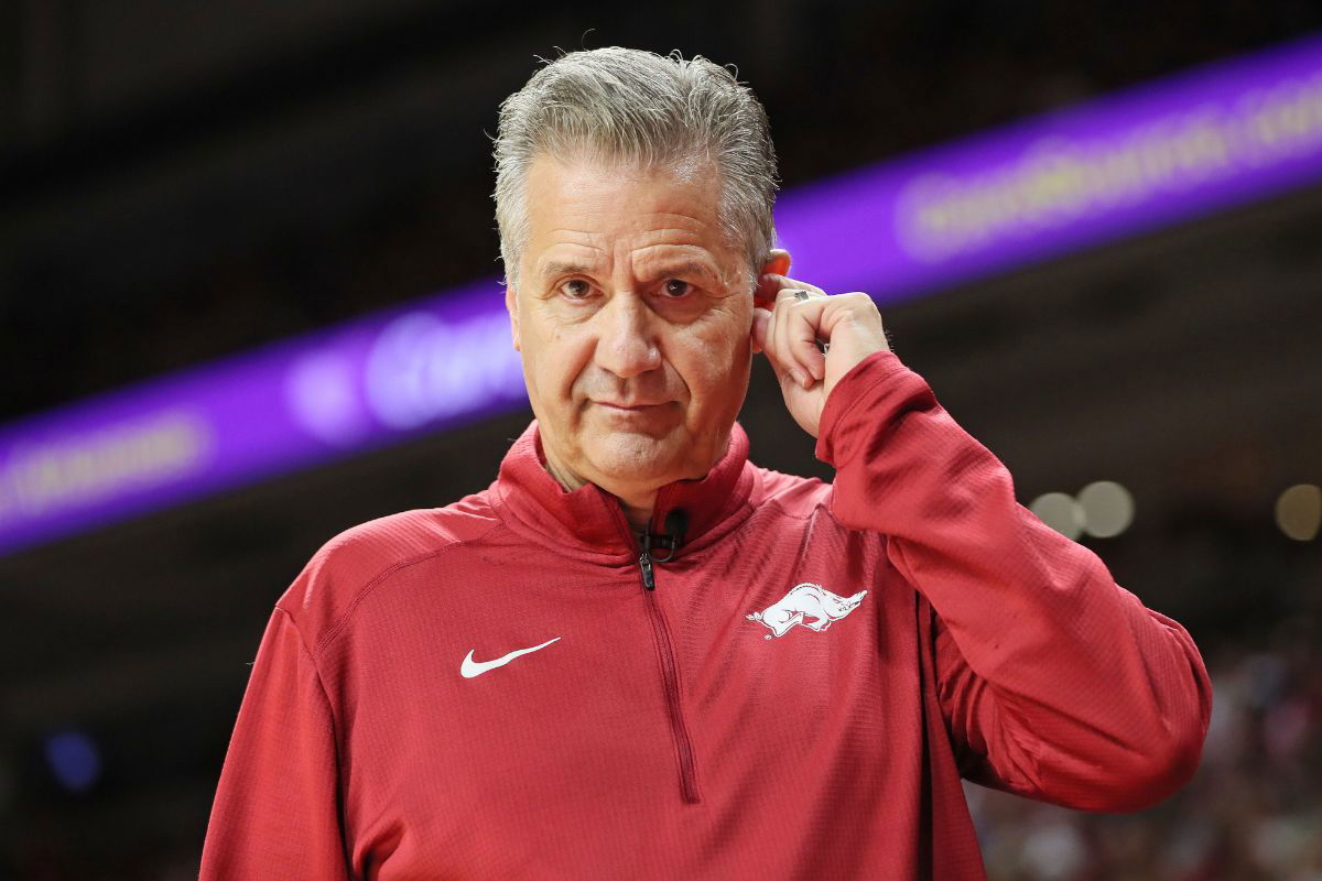 No Respite for John Calipari As Arkansas’ Vulnerabilities Exposed Despite Promising NCAA Start