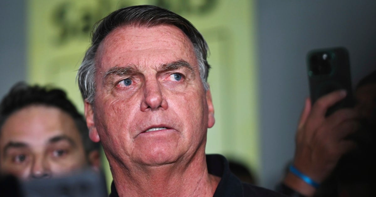 Dozens of audios reveal high-ranking Brazilian officers pressured Bolsonaro to stage a coup