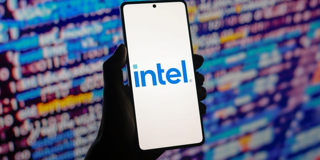 Intel awarded $7.9 billion from the CHIPS Act ahead of Trump's second term