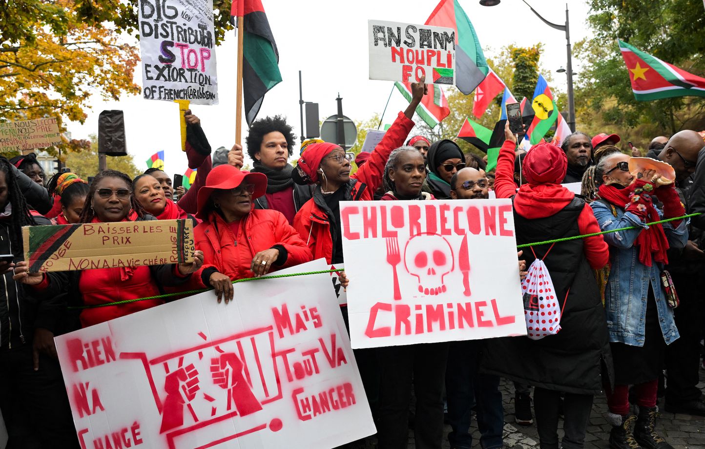 Des milliers de manifestants à Paris pour dénoncer la vie chère en Outre-mer