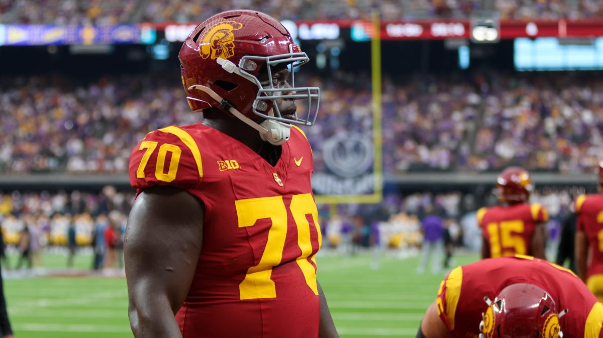 USC offensive lineman Emmanuel Pregnon accepts East-West Shrine Bowl invite