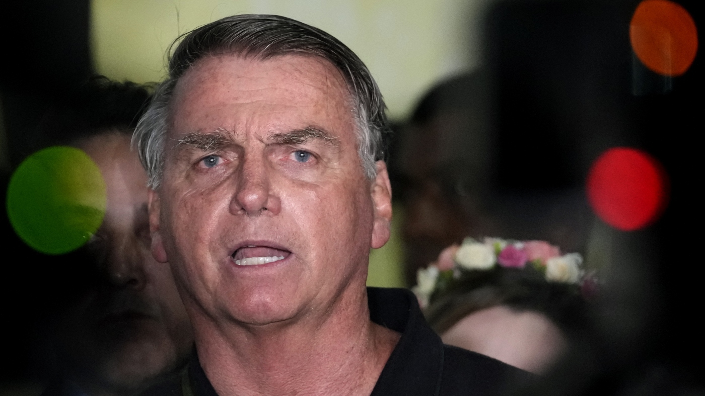 Brazil police report: Bolsonaro planned and participated in a 2022 coup plot