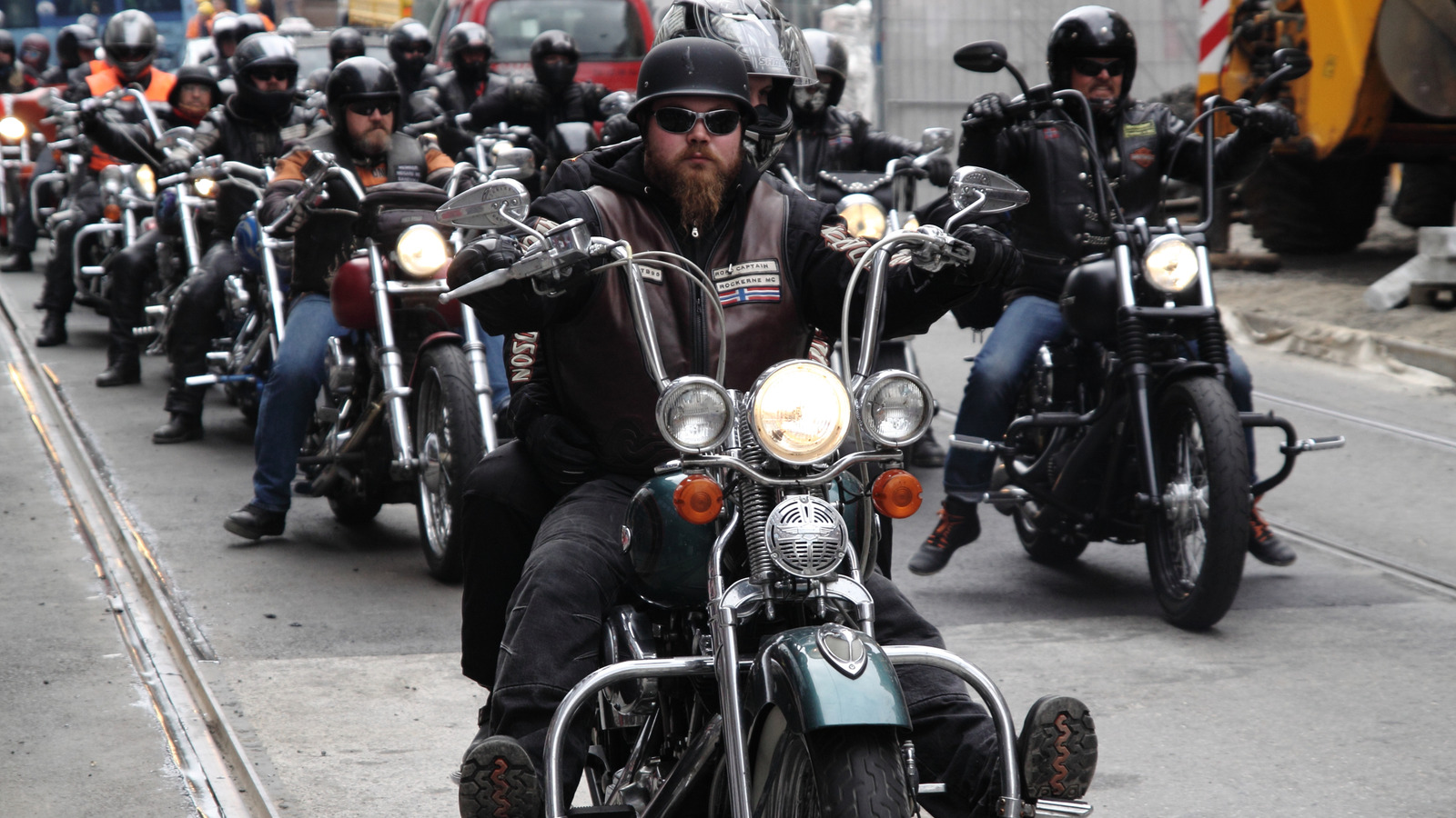 What Is The Biggest Motorcycle Club In California And When Was It Founded?