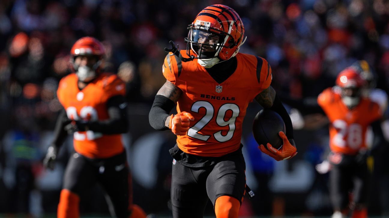 Bengals' Cam Taylor-Britt picks off Russell Wilson, returns 51 yards for TD