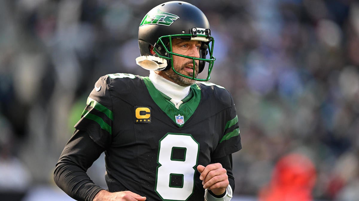 Aaron Rodgers, Jets leave door open for QB change after falling to 3-9 with loss to Seahawks