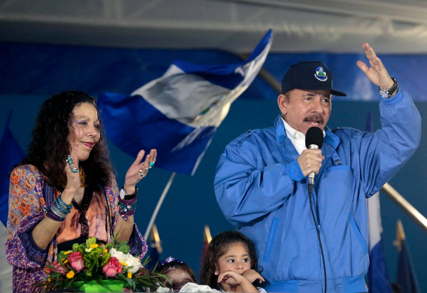 Ortega endurece medidas migratorias en Nicaragua para quienes busquen ‘desestabilizar al país’