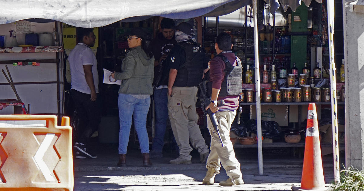 8 killed, 2 wounded in mass shooting at strip mall in cartel stronghold in Mexico