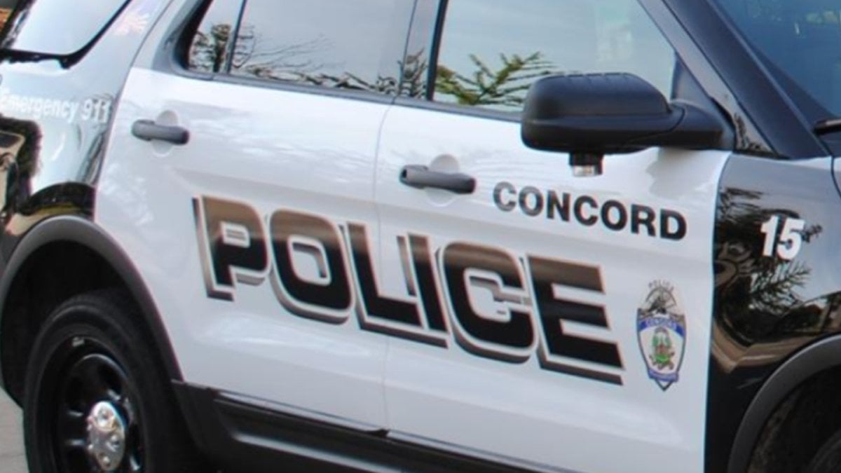 Concord NH police situation shuts down Pleasant Street