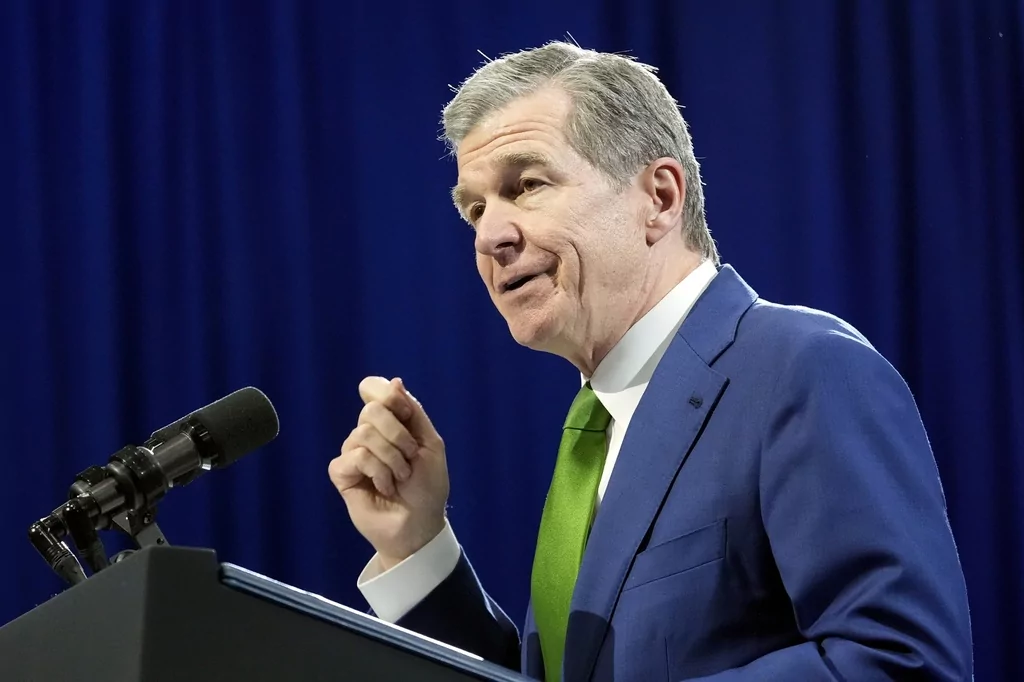 North Carolina Senate overrides Cooper's veto decreasing incoming Democrats' power