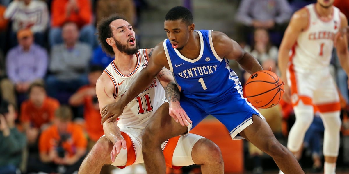 Wiggins, Schieffelin and Clemson's defense hold down No. 4 Kentucky for a 70-66 win