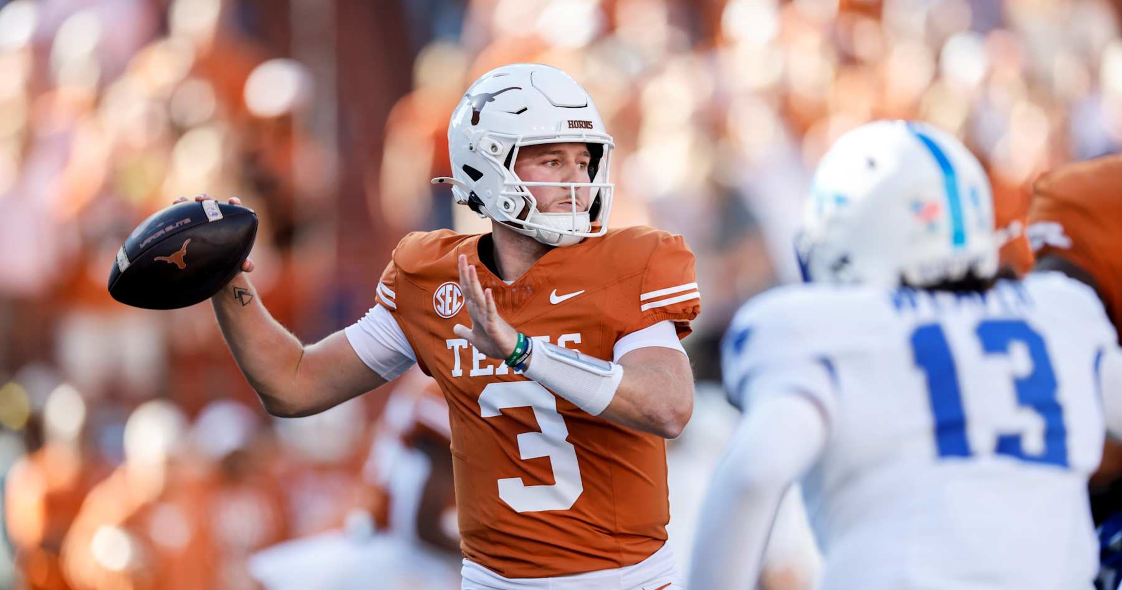 Quinn Ewers, No. 3 Texas Beat Kentucky to Boost CFP Bracket Hopes, Excite CFB Fans