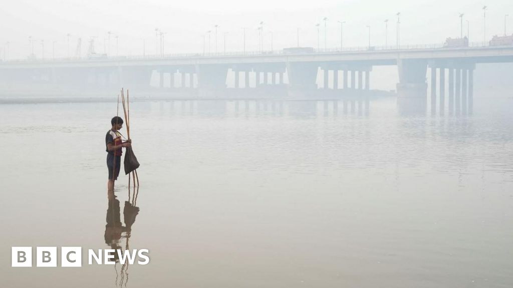 Pictures from space show mighty smog choking Lahore