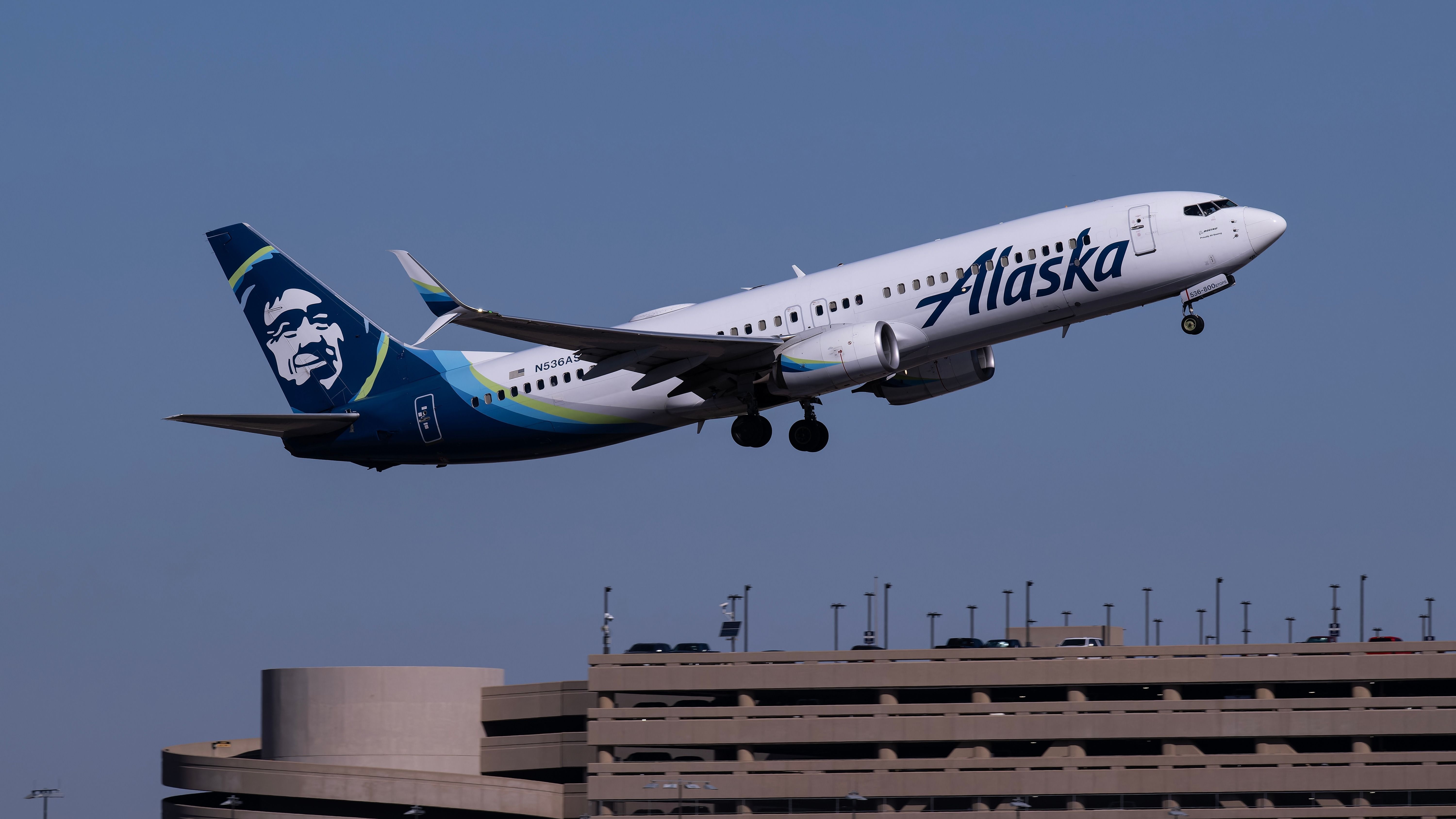 Alaska Airlines To Be Official Airline Of Multiple Music Festivals