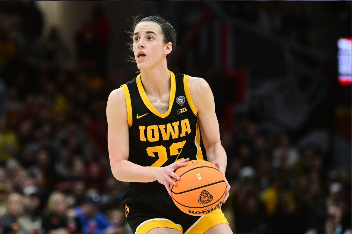 Caitlin Clark Jersey Retirement Inevitable as Fans Notice Odd Hanging at Iowa Facility