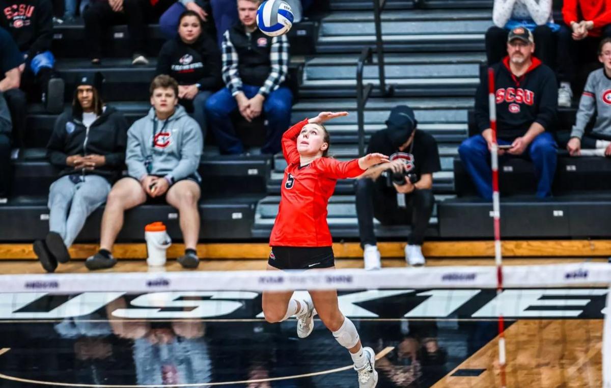 Sweet 16 Is Bitter Pill For St. Cloud State Volleyball