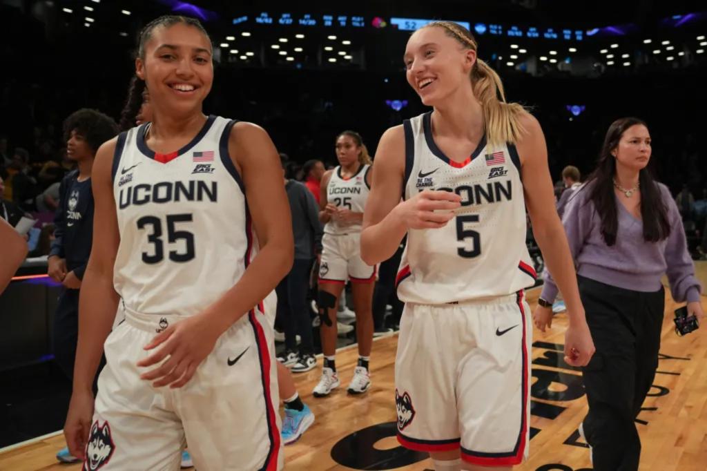 UConn survives injury scare to key player in big win over Louisville