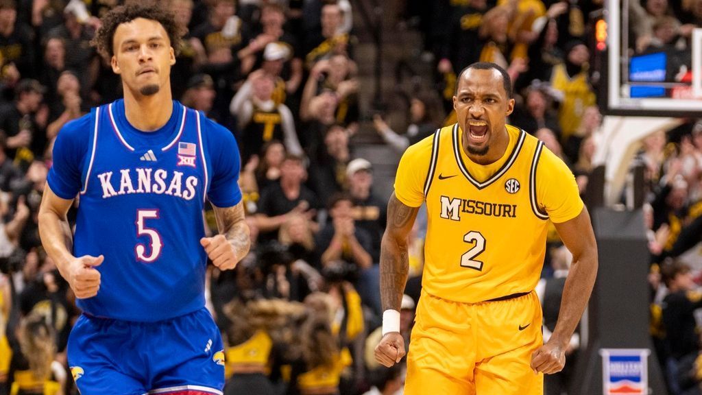 Missouri basketball hands No. 1 Kansas second straight loss