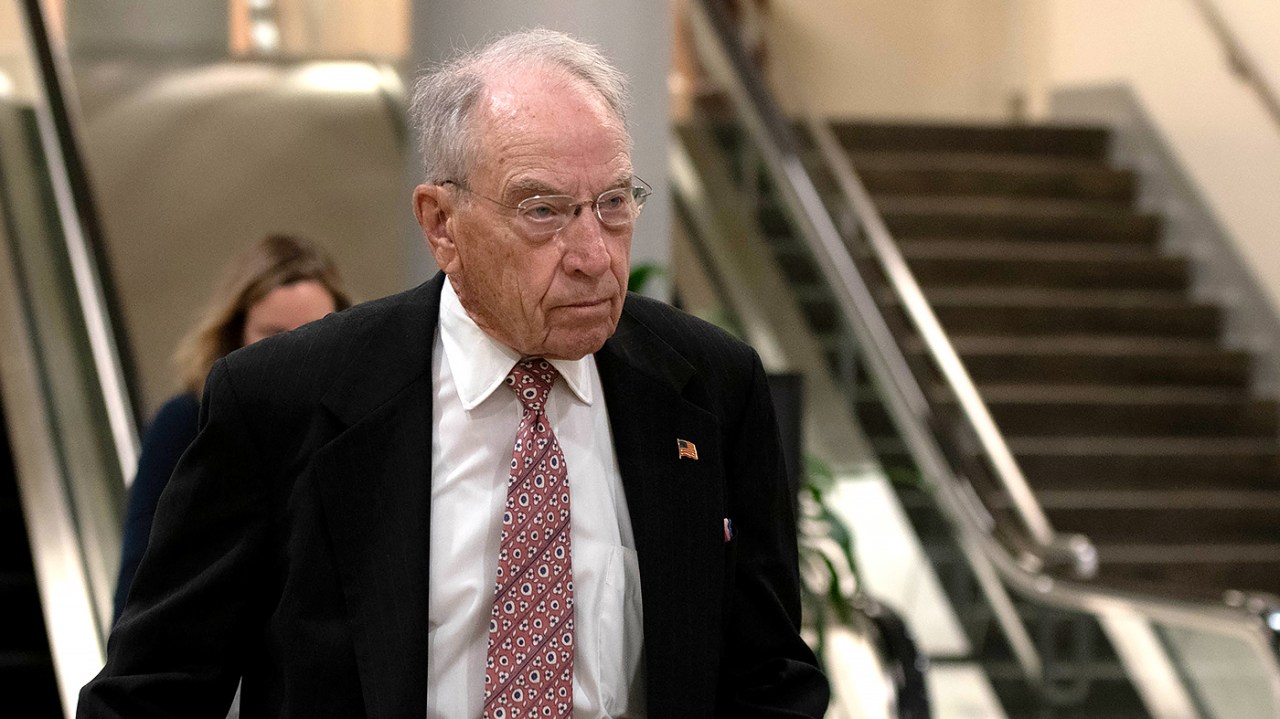 Grassley tells Wray it’s time to move on ‘for the good of the country’