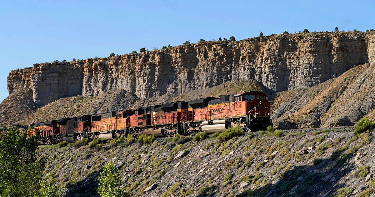 Supreme Court weighs environmental dispute over Utah oil railway