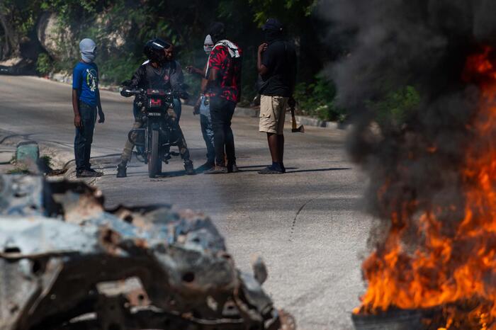 Haiti: Msf ferma le operazioni a Port-au-Pince, 'minacce dalla polizia'