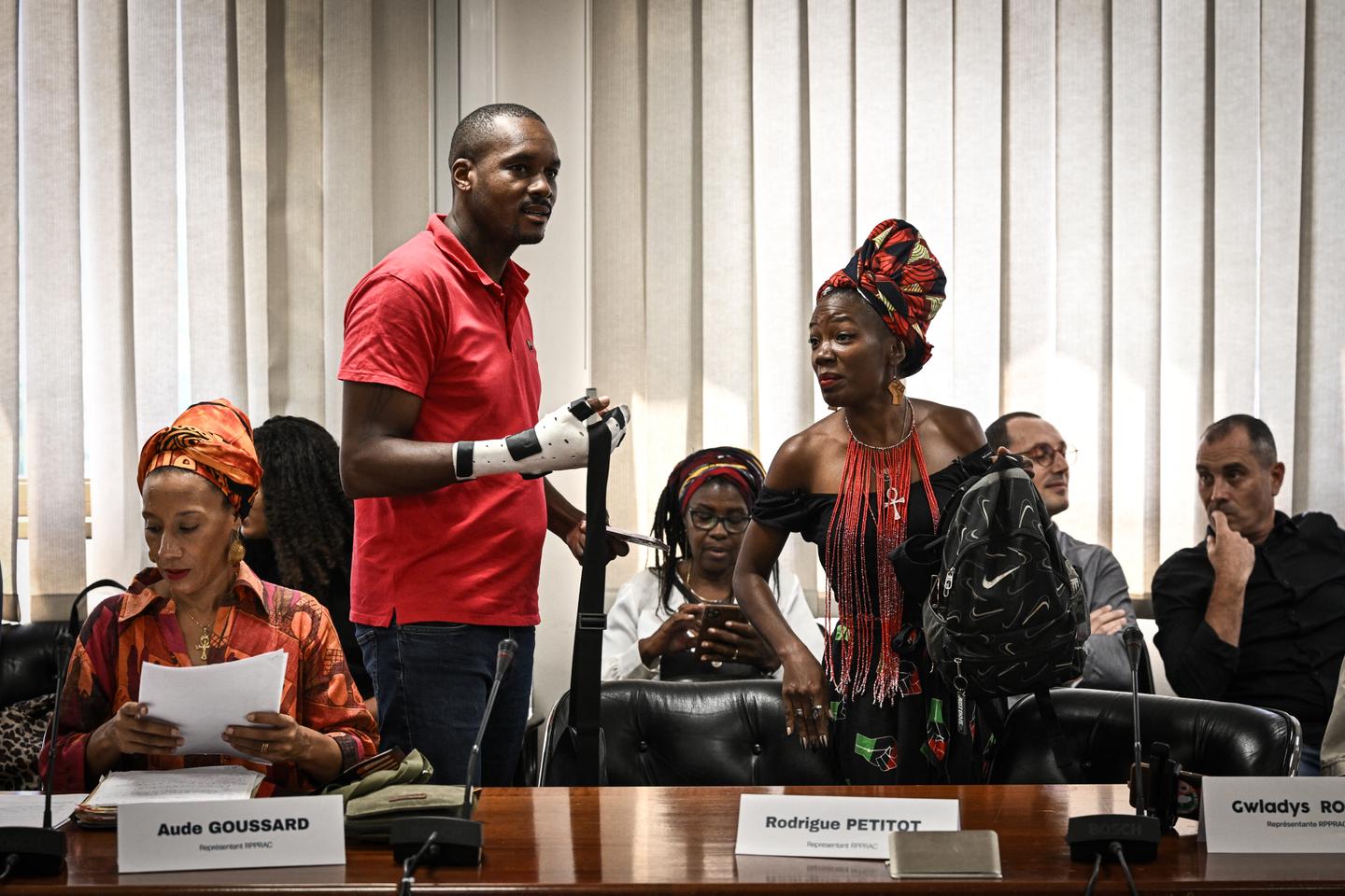 A la Martinique, trois membres du collectif de lutte contre la vie chère interpellés