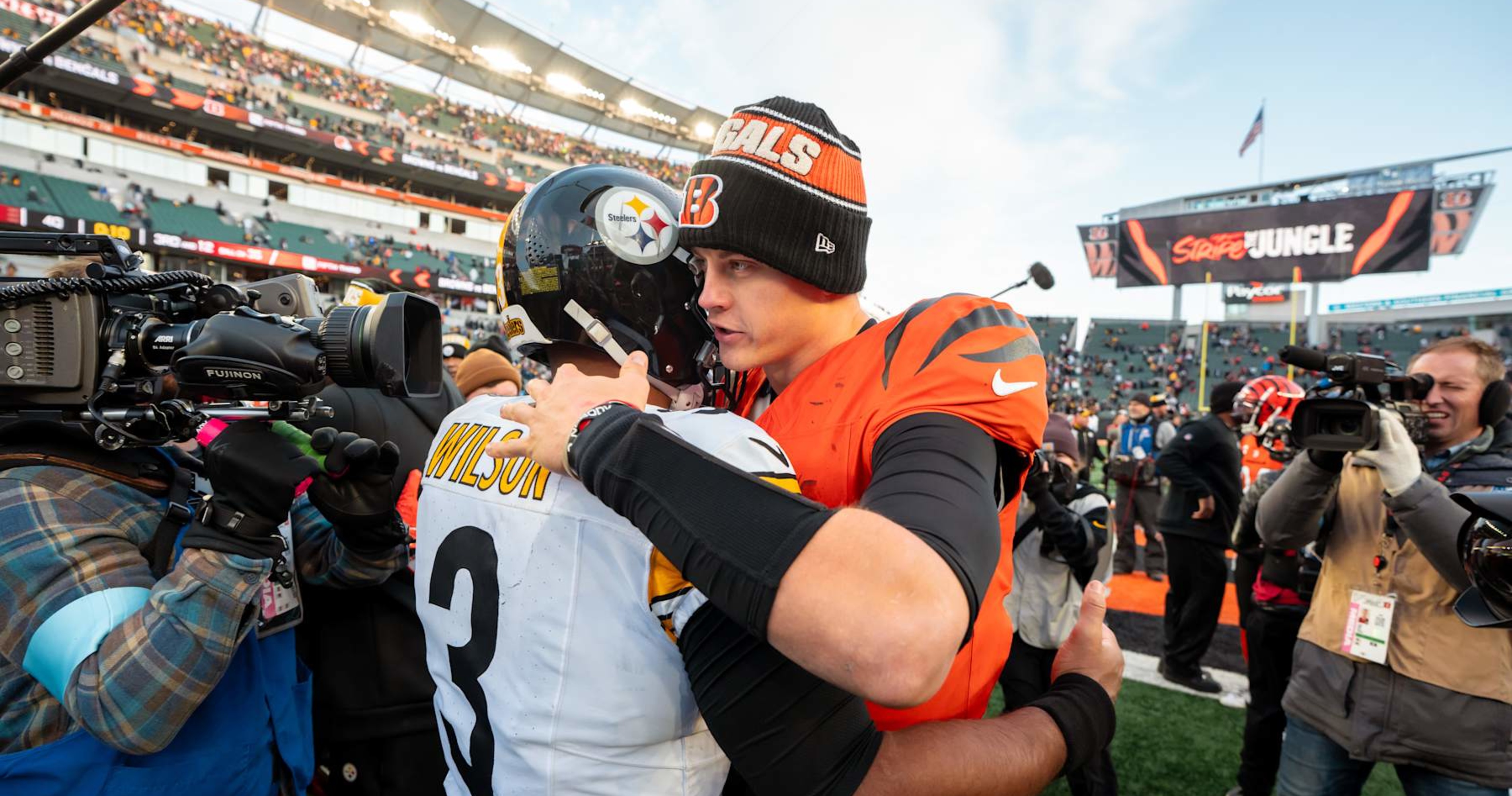 Steelers, AFC North HBO 'Hard Knocks' 2024: Best Fan Tweets, Memes from Episode 1