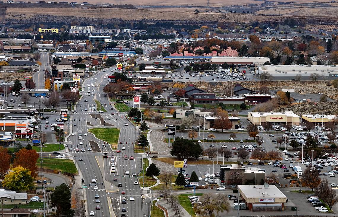 This dangerous Tri-Cities intersection nearly got me T-boned. Time to ban left turns | Opinion