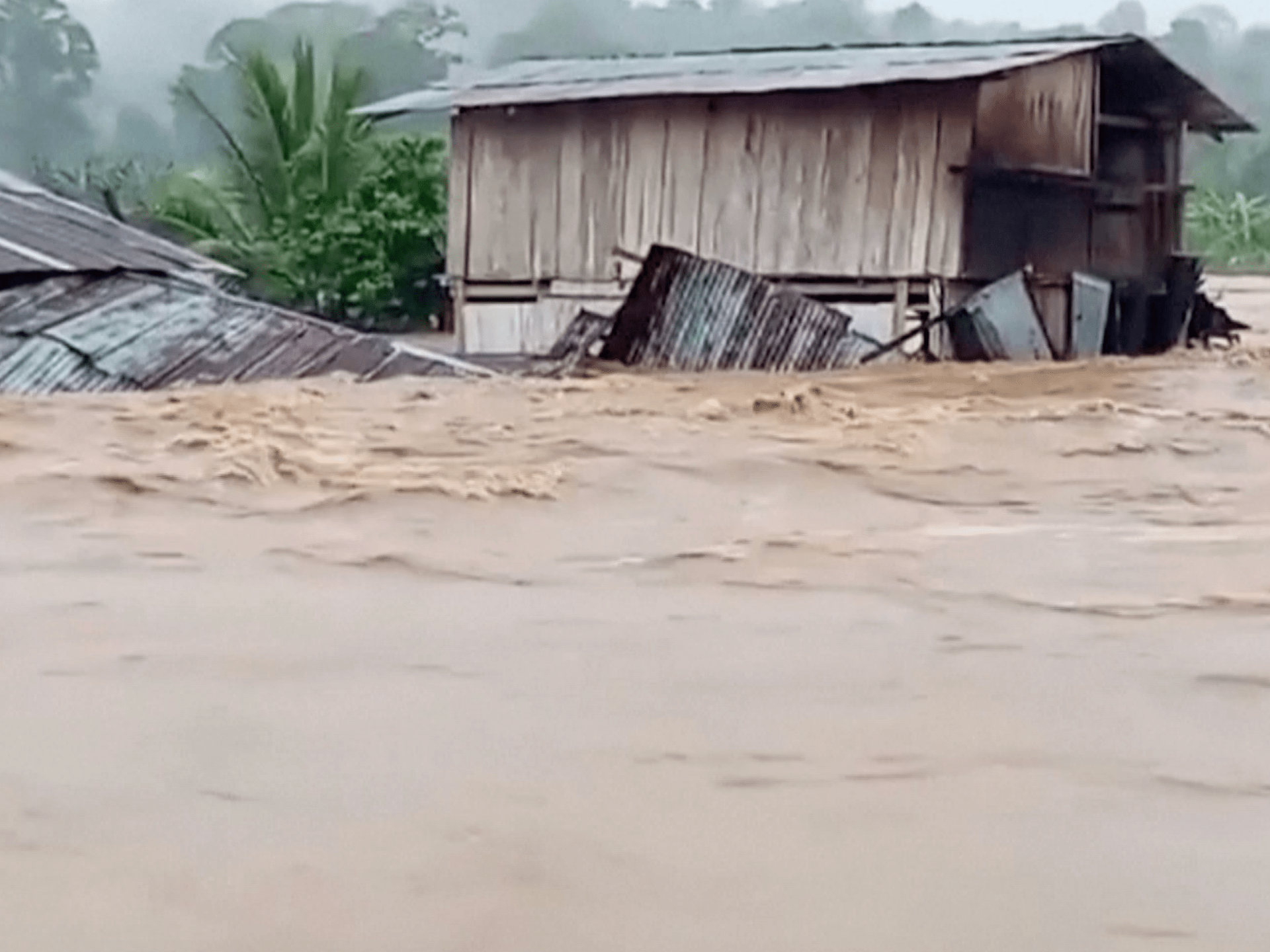 Colombia declares a state of disaster after heavy flooding